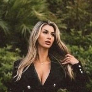 Meet your Posher, Jeanne